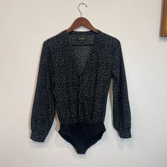 ⚡️Vintage⚡️Vixbe M Bodysuit - Picture 1 of 5